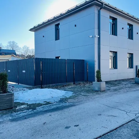 Brivibas - North & South, Free Privat Parking, Free Wifi, Self Check-in *