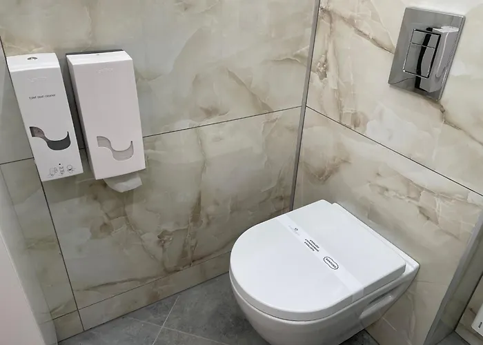 Appartamento Brivibas - North & South, Free Privat Parking, Free Wifi, Self Check-in