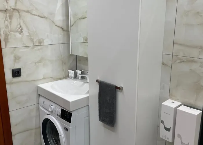 Brivibas - North & South, Free Privat Parking, Free Wifi, Self Check-in Appartamento Riga