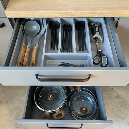 Brivibas - North & South, Free Privat Parking, Free Wifi, Self Check-in 公寓 里加