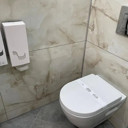 公寓 Brivibas - North & South, Free Privat Parking, Free Wifi, Self Check-in