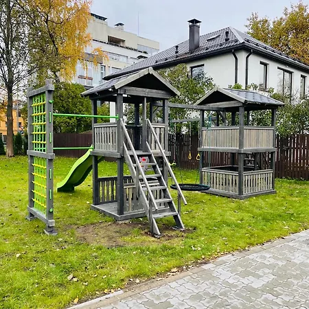 Brivibas - North & South, Free Privat Parking, Free Wifi, Self Check-in * 里加