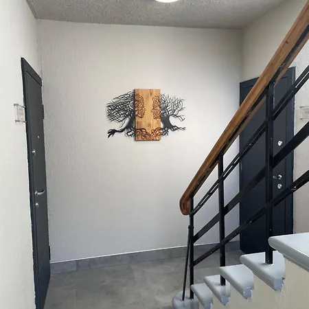 Brivibas - North & South, Free Privat Parking, Free Wifi, Self Check-in Riga