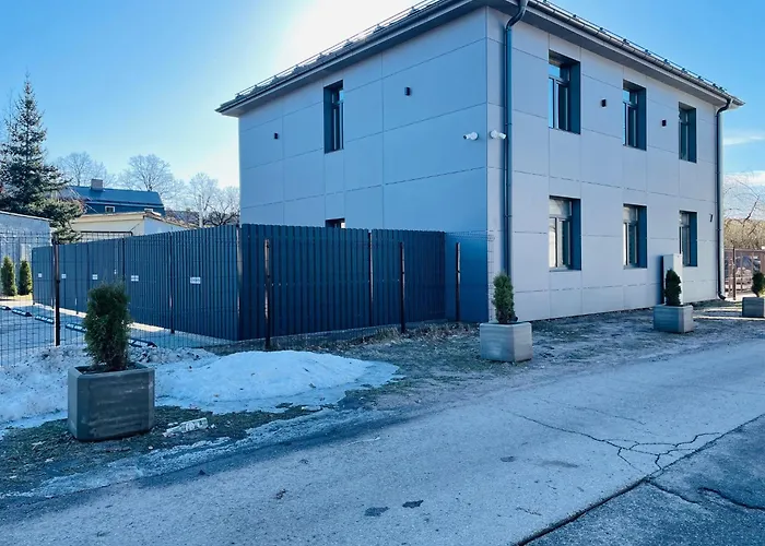 Brivibas - North & South, Free Privat Parking, Free Wifi, Self Check-in *