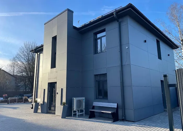 公寓 Brivibas - North & South, Free Privat Parking, Free Wifi, Self Check-in