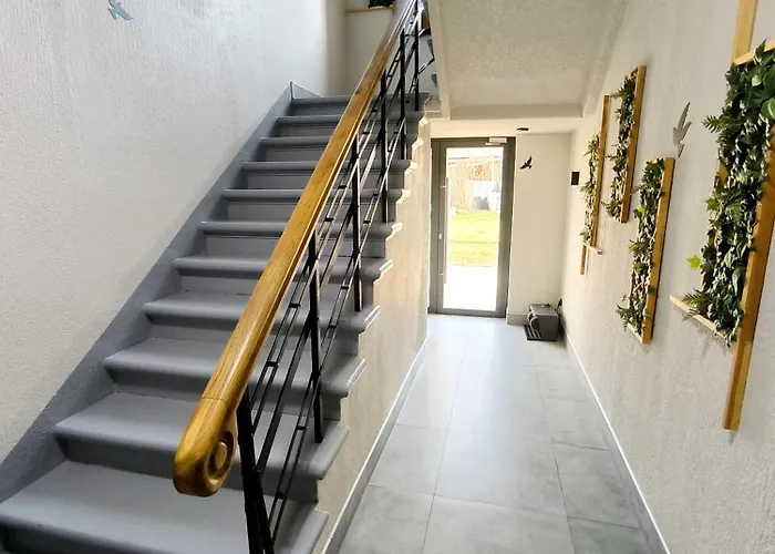 Brivibas - North & South, Free Privat Parking, Free Wifi, Self Check-in Dzīvoklis Riga