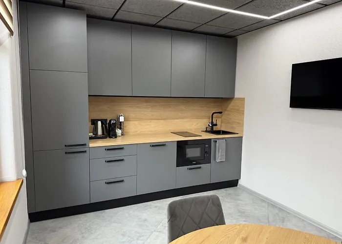 公寓 Brivibas - North & South, Free Privat Parking, Free Wifi, Self Check-in 里加